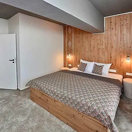 Tri Sestry Jasna Hotel 4*